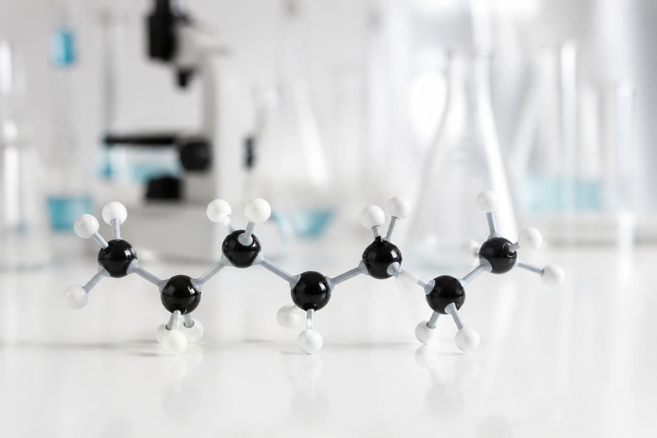 Molecular Model of Hydrocarbons on a Laboratory Table